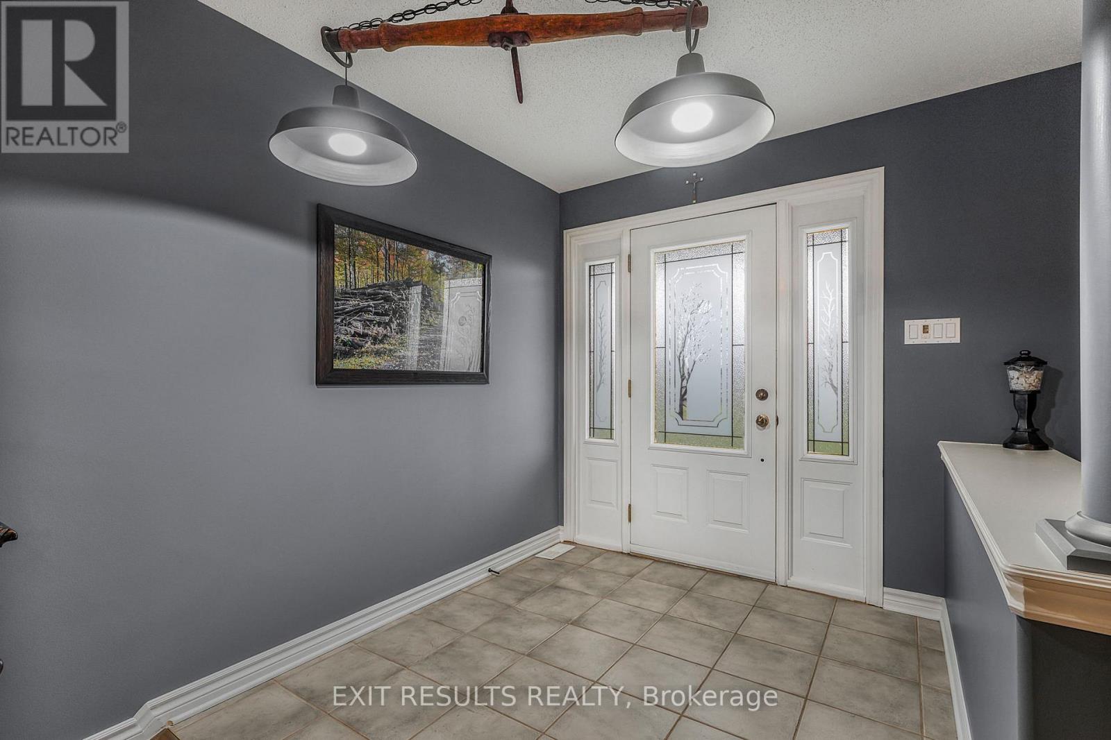 638 St Thomas Road, Russell, Ontario  K0A 1W0 - Photo 5 - X13016664