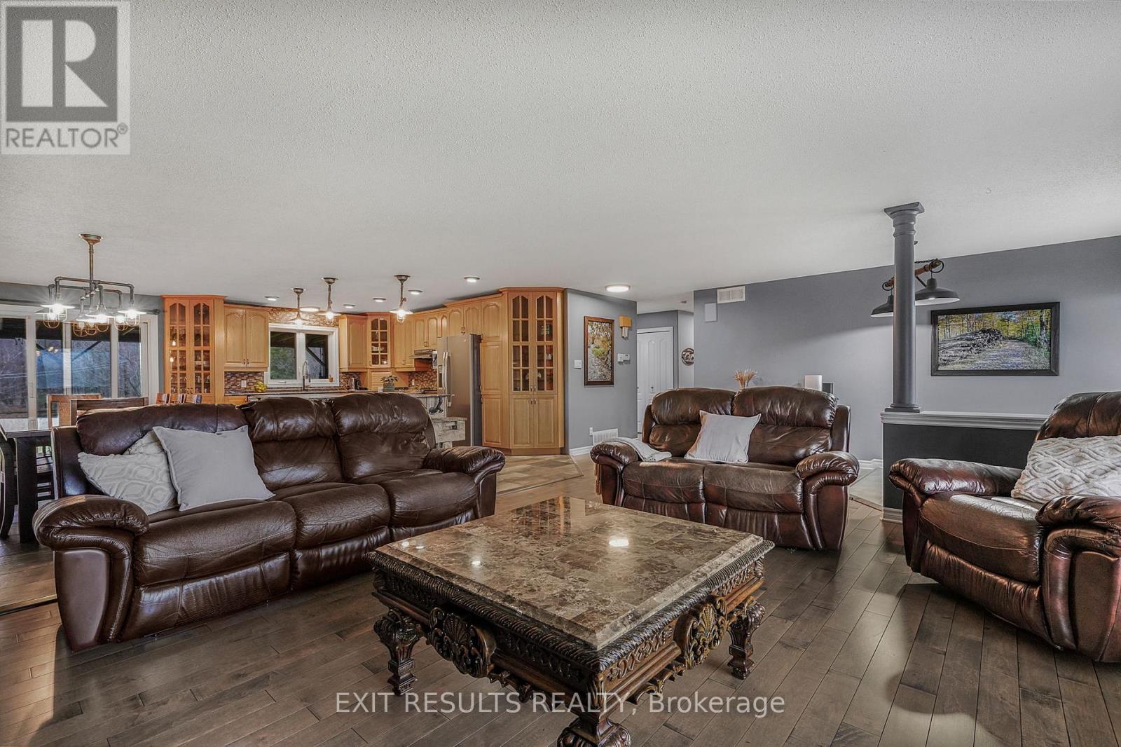 638 St Thomas Road, Russell, Ontario  K0A 1W0 - Photo 6 - X13016664