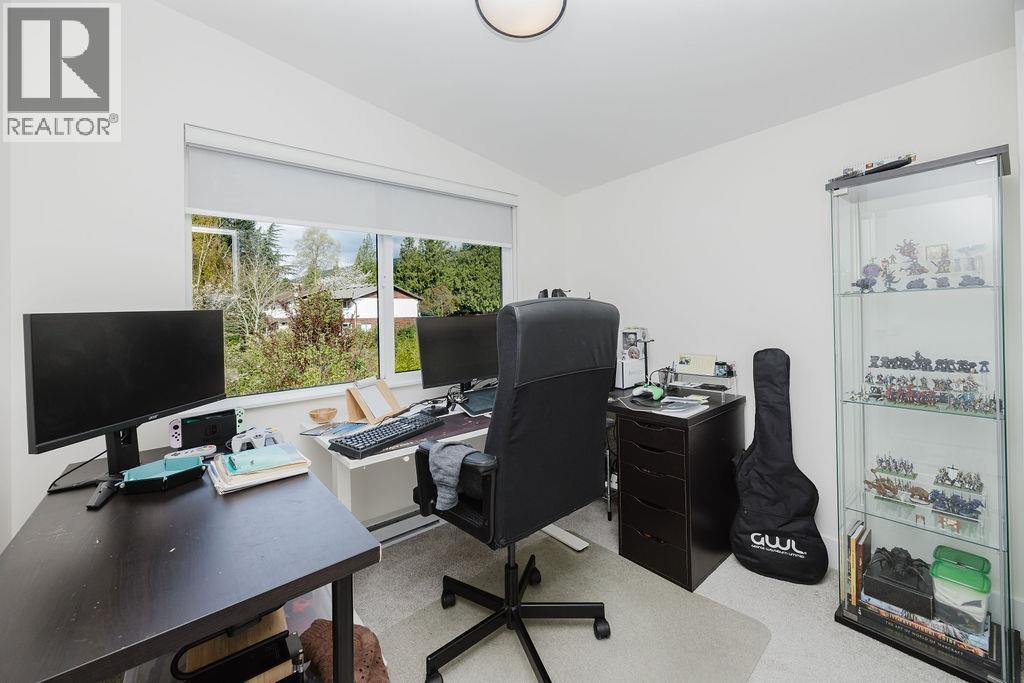 109 736 Gibsons Way, Gibsons, British Columbia  V0N 1V9 - Photo 23 - R3113082