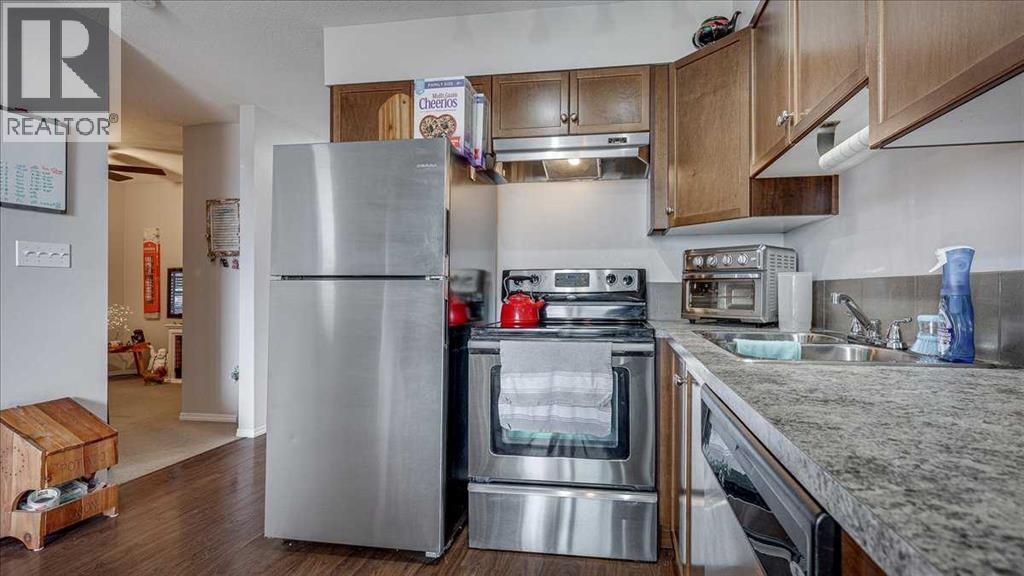 410, 3 Broadway Rise, Sylvan Lake, Alberta  T4S 0G9 - Photo 4 - A2298074