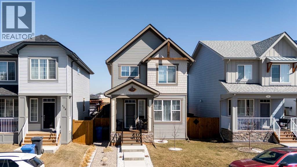 129 Knight Avenue, Crossfield, Alberta