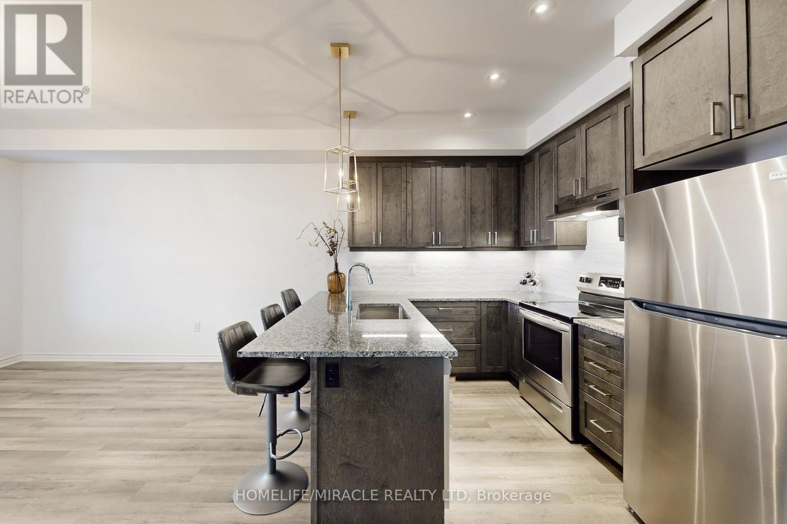 1587 Moira Crescent, Milton, Ontario  L9E 1X8 - Photo 17 - W12795930