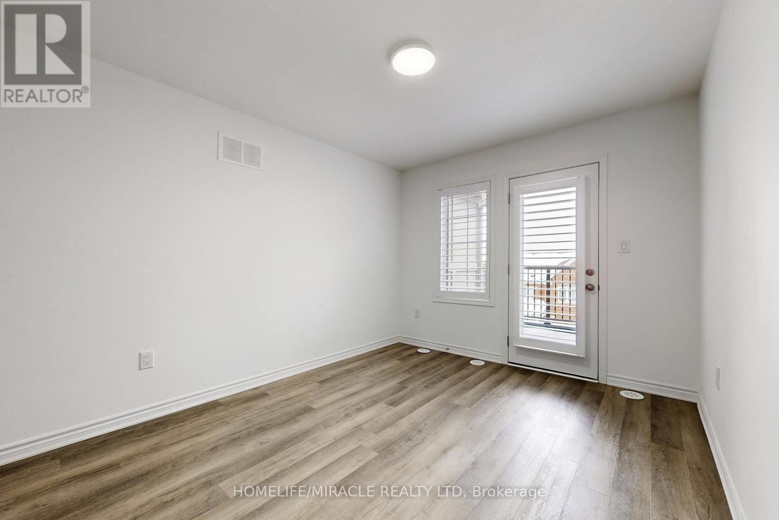 1587 Moira Crescent, Milton, Ontario  L9E 1X8 - Photo 42 - W12795930