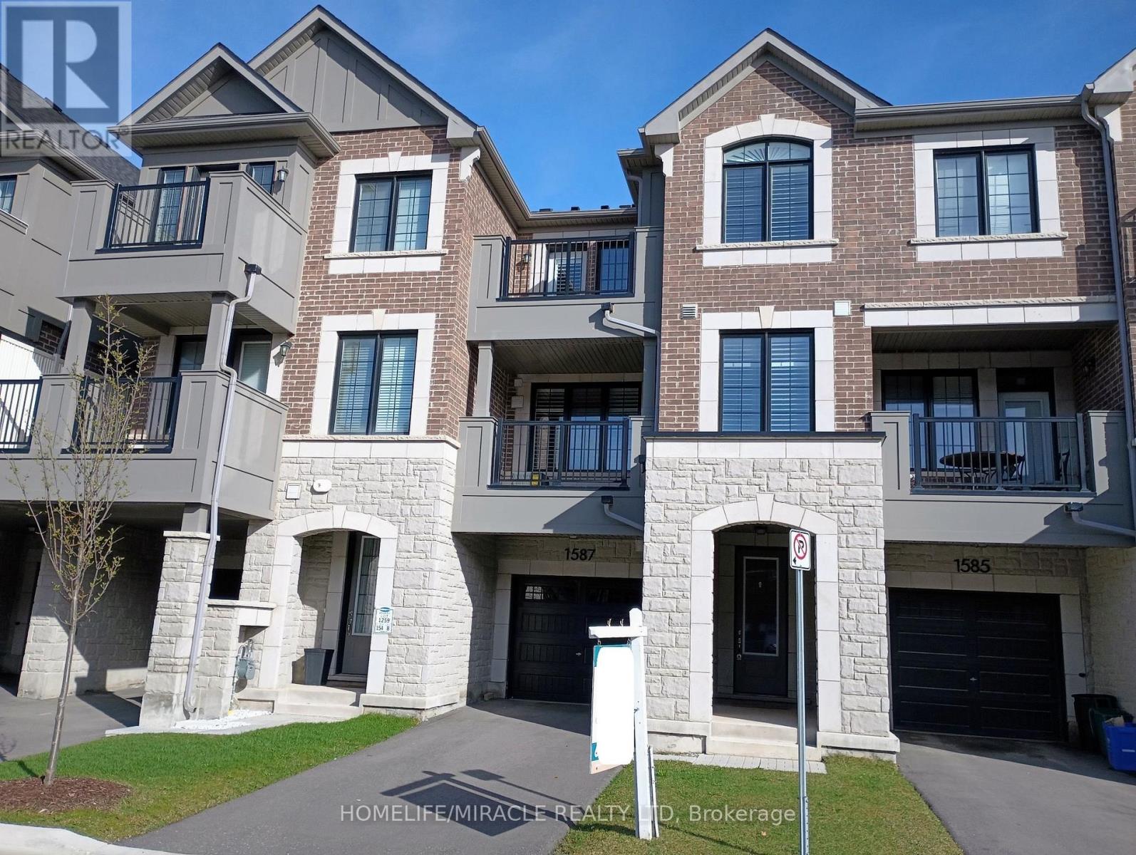 1587 Moira Crescent, Milton, Ontario  L9E 1X8 - Photo 5 - W12795930