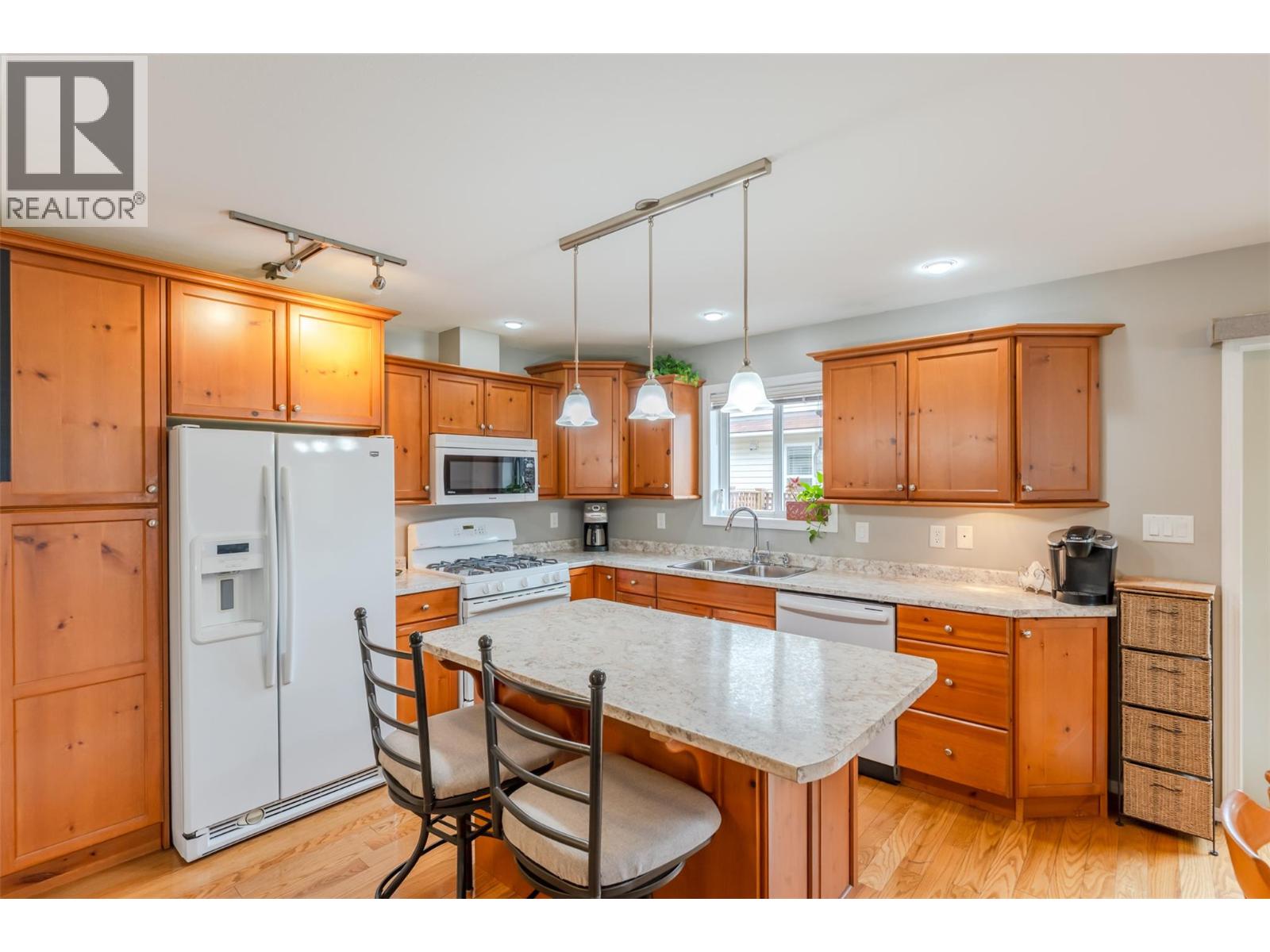 102 Regina Avenue Unit# 101 Penticton Photo 2