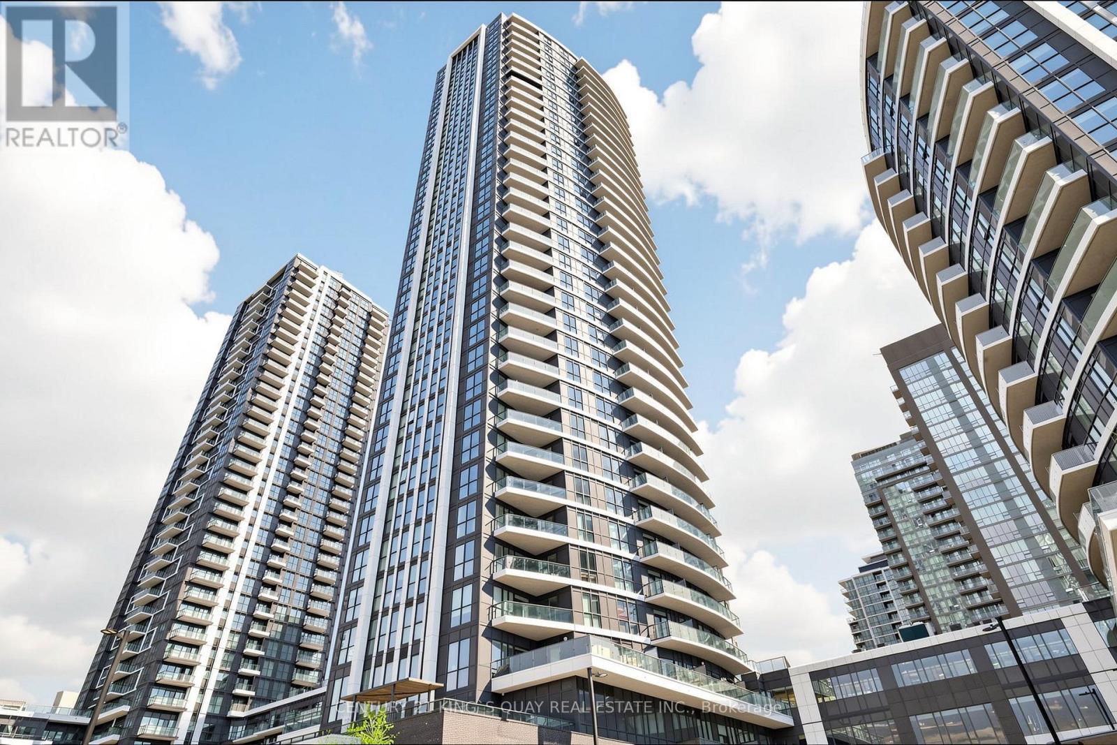 35 WATERGARDEN DRIVE, Mississauga, Ontario