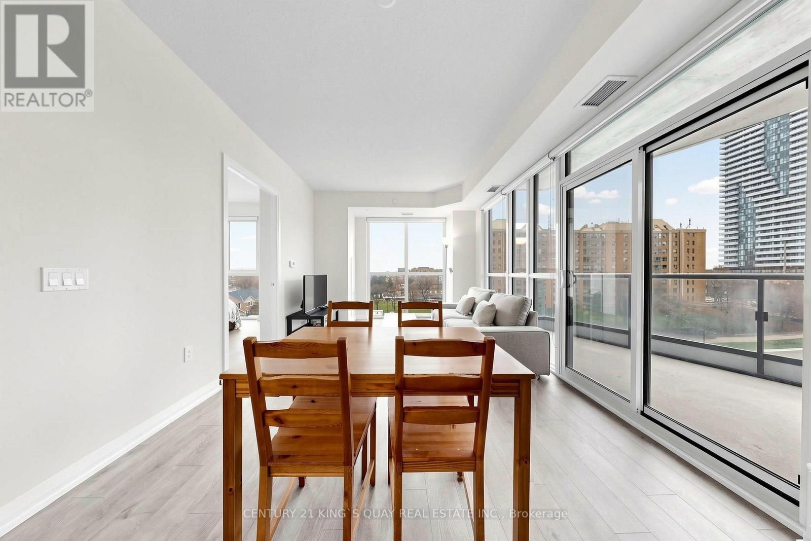 35 Watergarden Drive, Mississauga, Ontario  L5R 0G8 - Photo 12 - W13016668