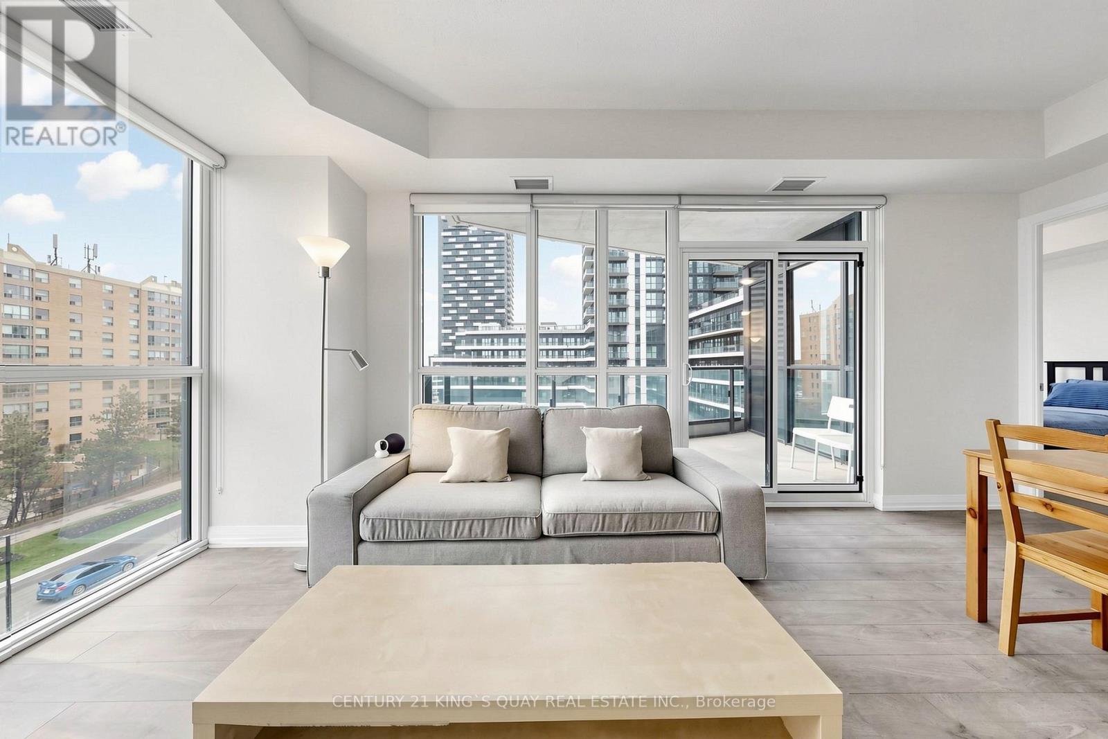 35 Watergarden Drive, Mississauga, Ontario  L5R 0G8 - Photo 9 - W13016668