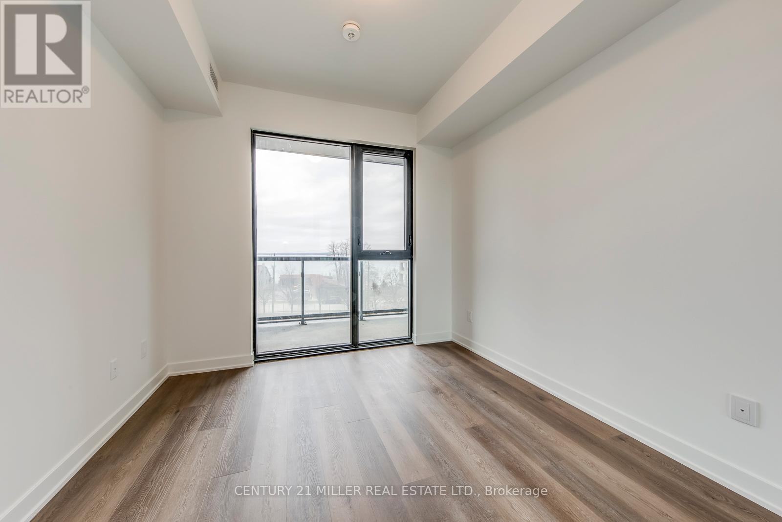 313 - 2075 Lakeshore Road, Burlington, Ontario  L7R 1E2 - Photo 16 - W13016670