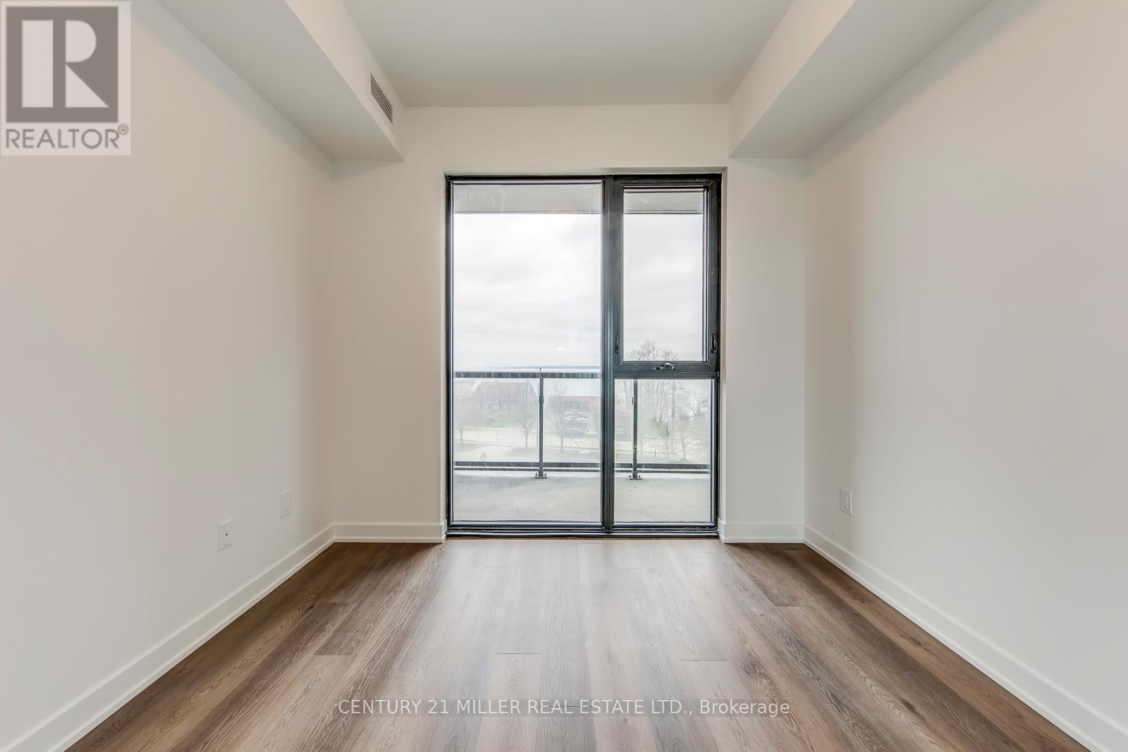 313 - 2075 Lakeshore Road, Burlington, Ontario  L7R 1E2 - Photo 17 - W13016670