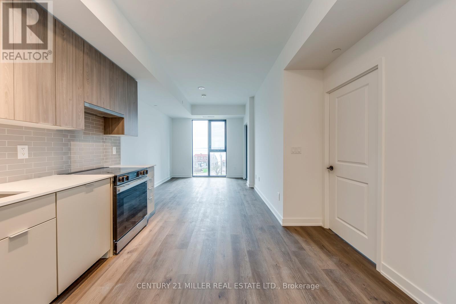 313 - 2075 Lakeshore Road, Burlington, Ontario  L7R 1E2 - Photo 5 - W13016670