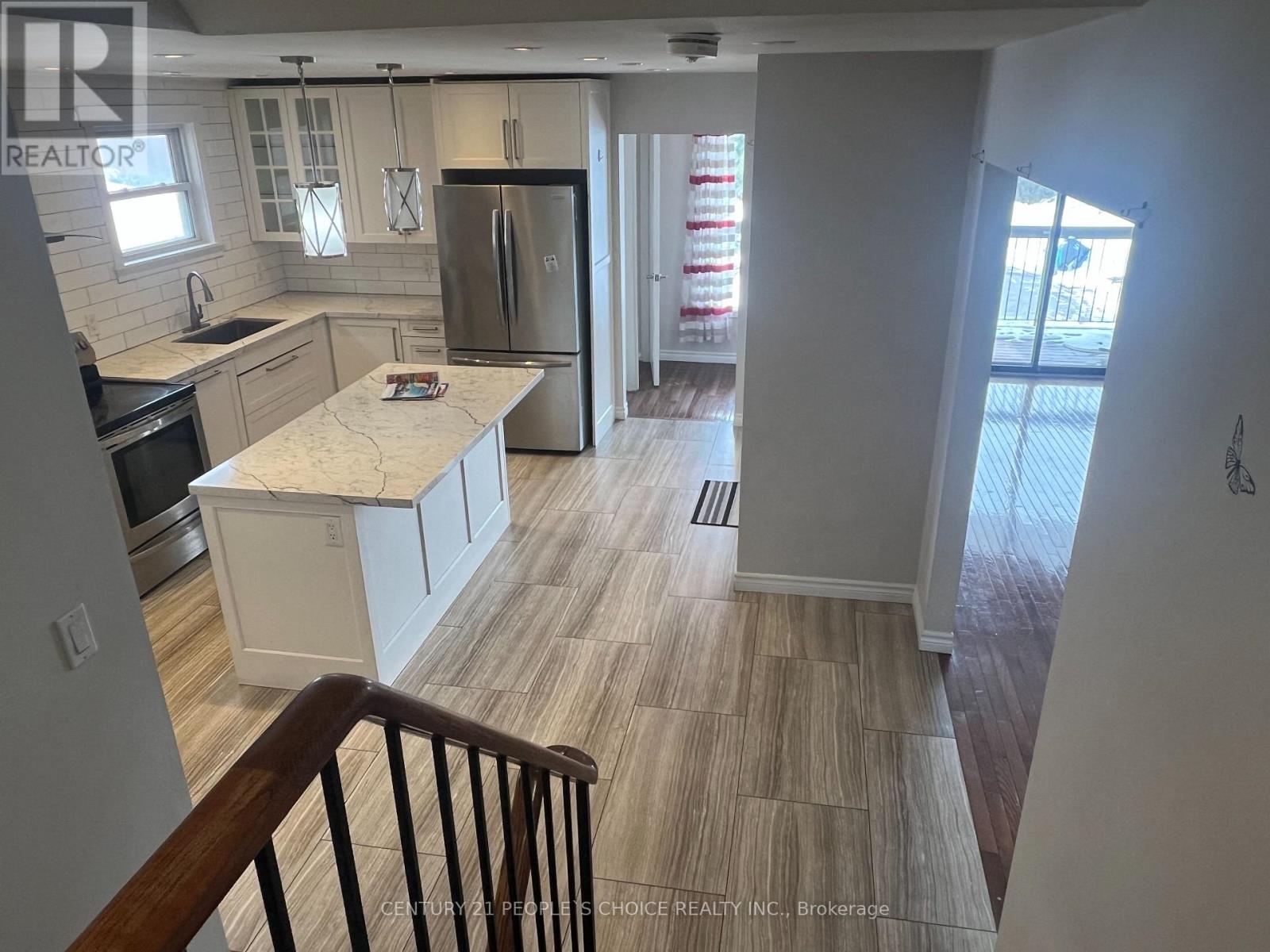 14 Albermarle Court, Brampton, Ontario  L6Z 1R4 - Photo 12 - W13016676