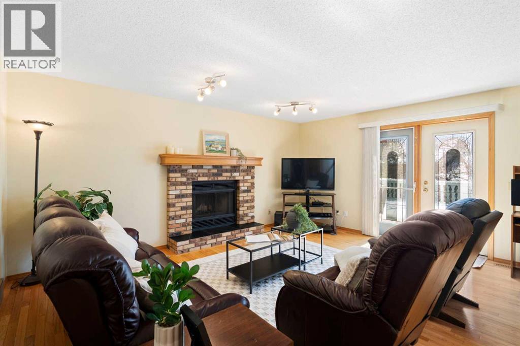 221 Scurfield Place Nw, Calgary, Alberta  T3L 1T3 - Photo 20 - A2299308