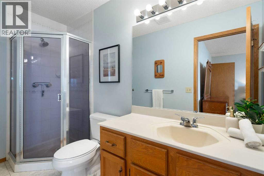 221 Scurfield Place Nw, Calgary, Alberta  T3L 1T3 - Photo 28 - A2299308