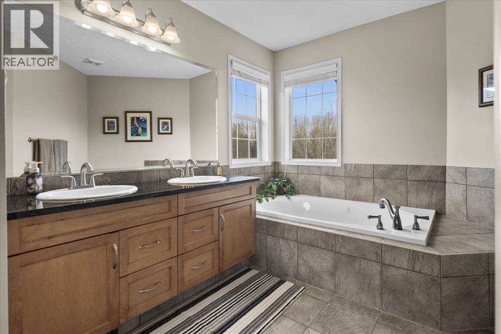 66 Tuscany Reserve Gate Nw, Calgary, Alberta  T3L 0A6 - Photo 24 - A2302271