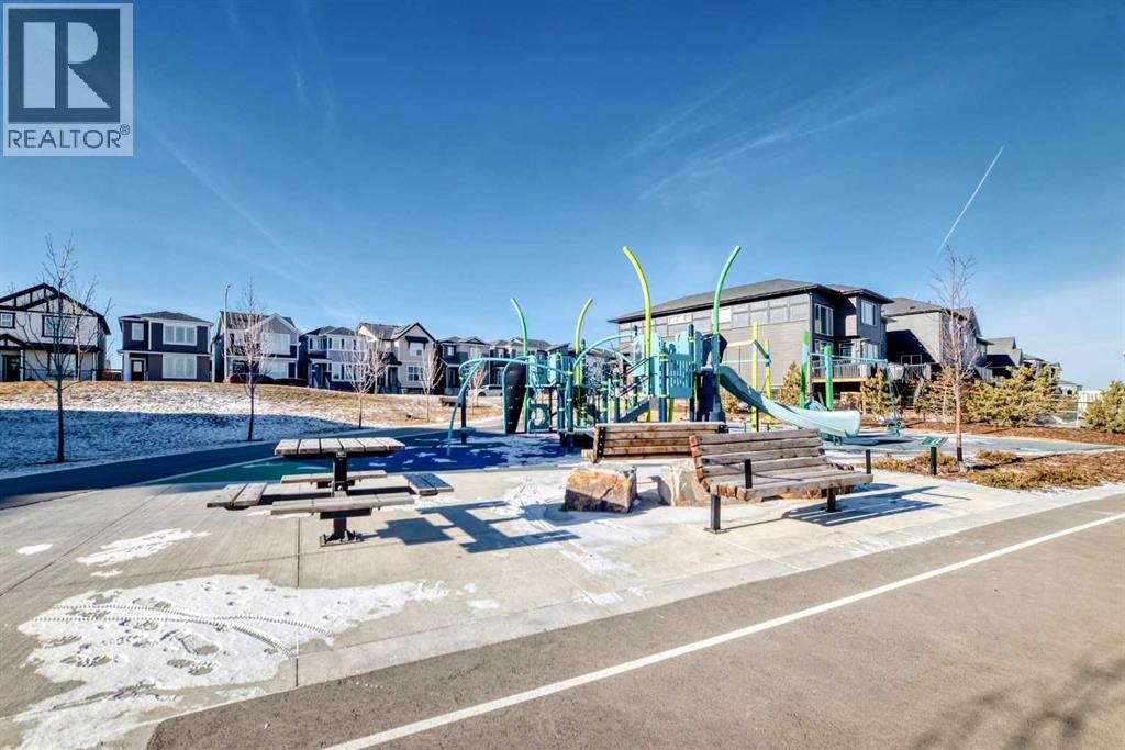 47 Amblefield Grove Nw, Calgary, Alberta  T3P 2B7 - Photo 2 - A2295378