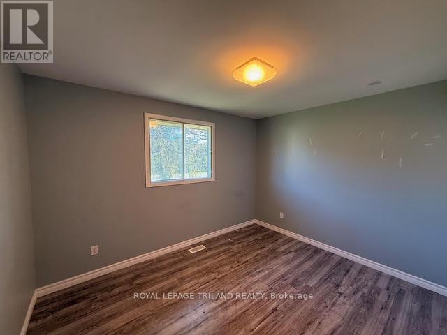 165 Railway Avenue, Middlesex Centre, Ontario  N0L 1R0 - Photo 12 - X13016700