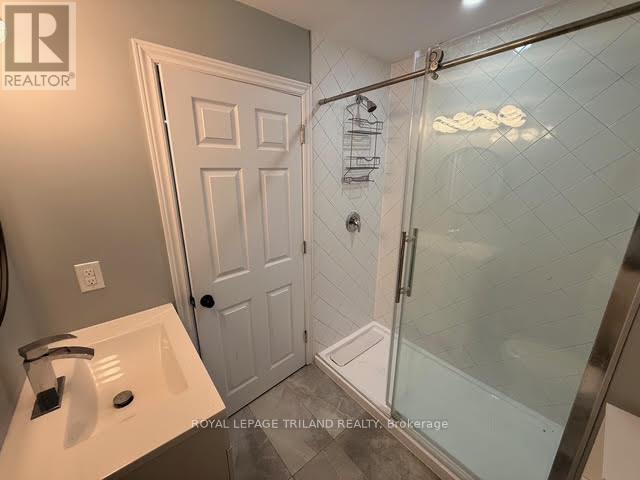 165 Railway Avenue, Middlesex Centre, Ontario  N0L 1R0 - Photo 16 - X13016700