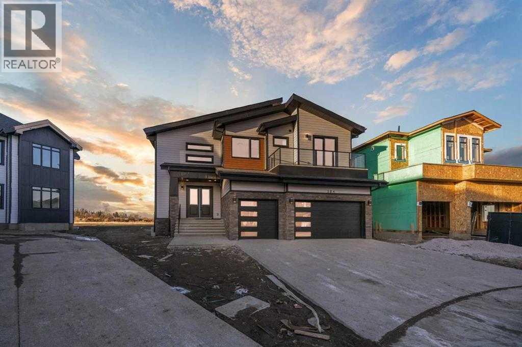 384 Watercrest Place, Chestermere, Alberta  T1X 2Y7 - Photo 2 - A2301012