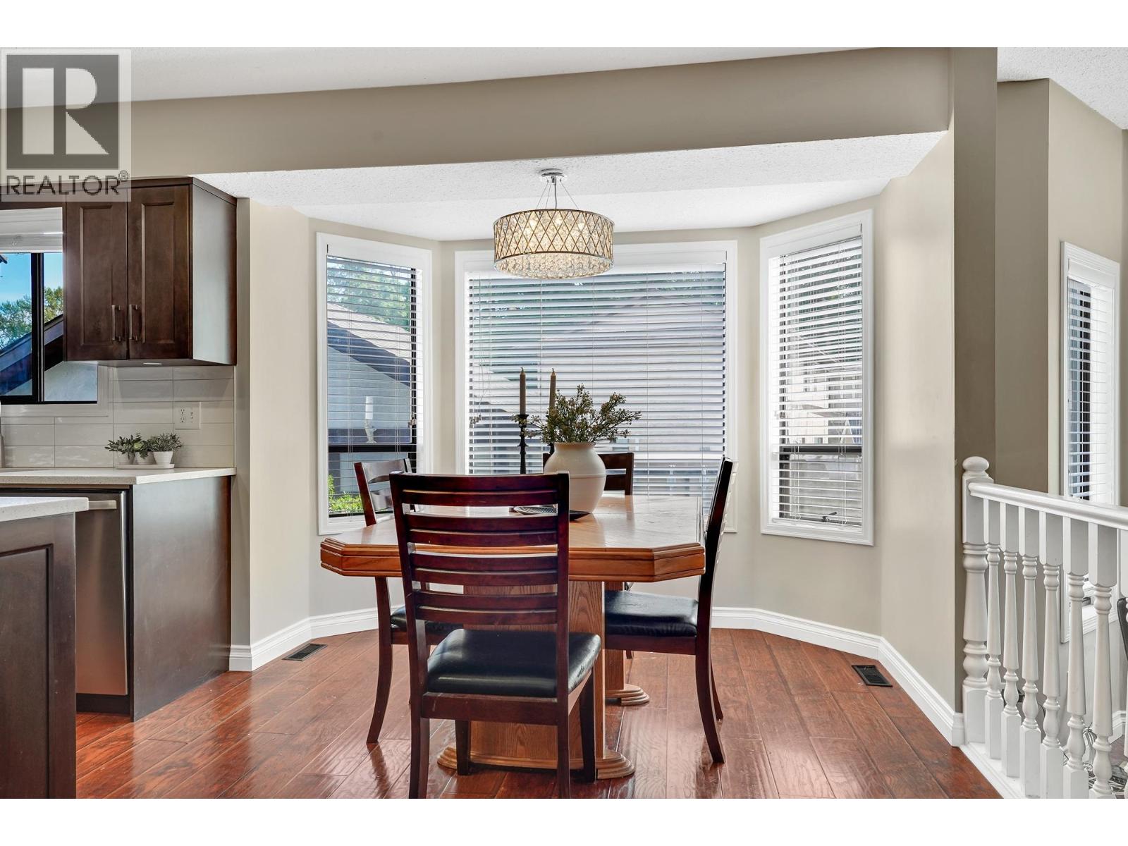 496 Glenbrook Drive, New Westminster, British Columbia  V3L 5K1 - Photo 12 - R3108342