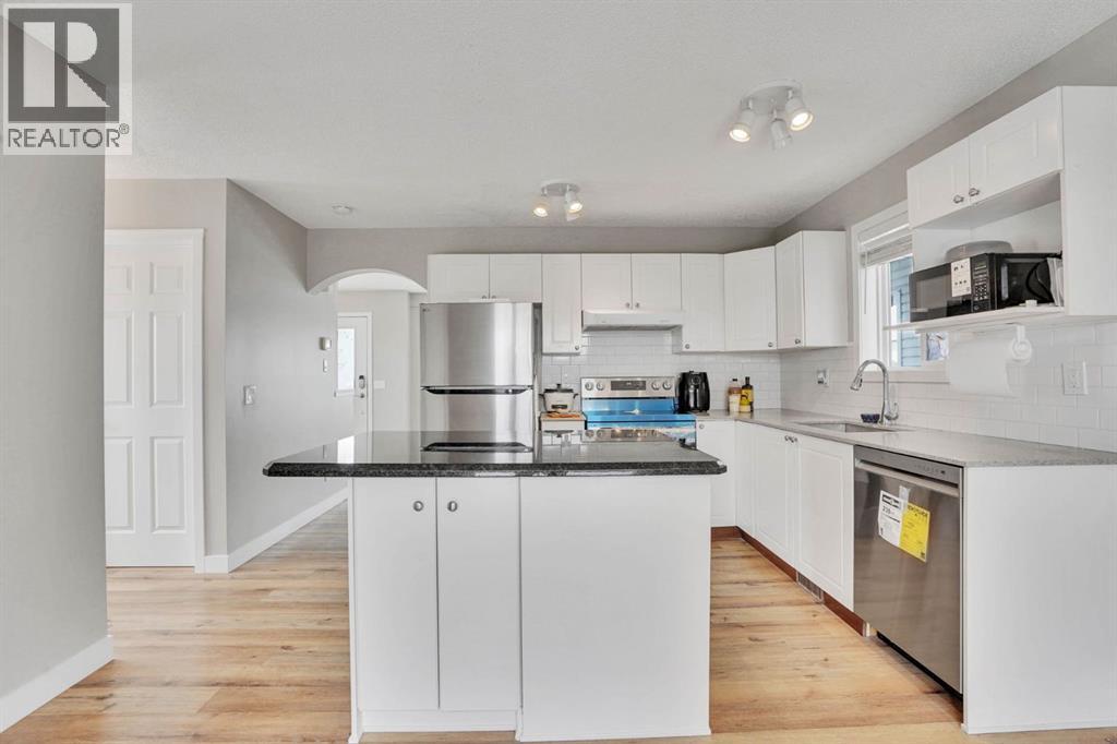 255 Citadel Acres Close Nw, Calgary, Alberta  T3G 5A7 - Photo 12 - A2301801