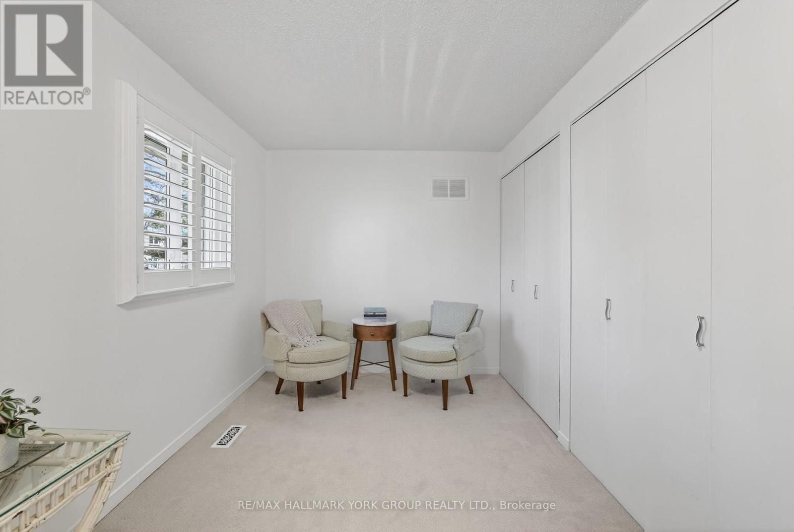 26 Mendys Forest, Aurora, Ontario  L4G 5A4 - Photo 24 - N12981156