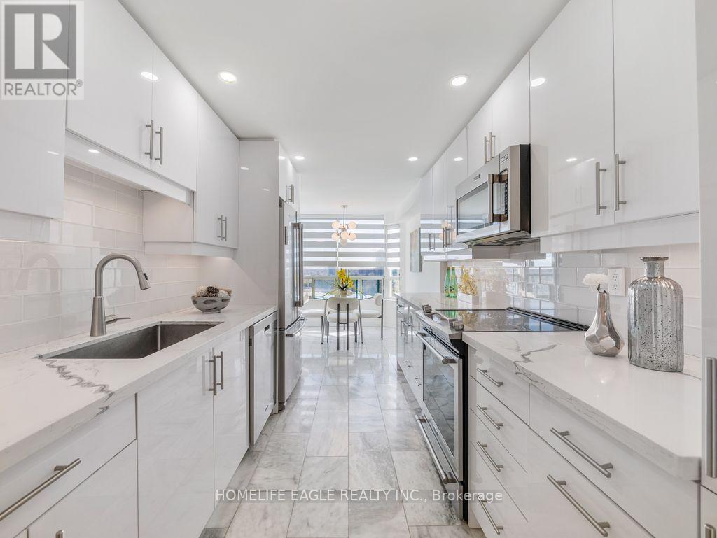 1709 - 7250 Yonge Street, Vaughan, Ontario  L4J 7X1 - Photo 6 - N13016694