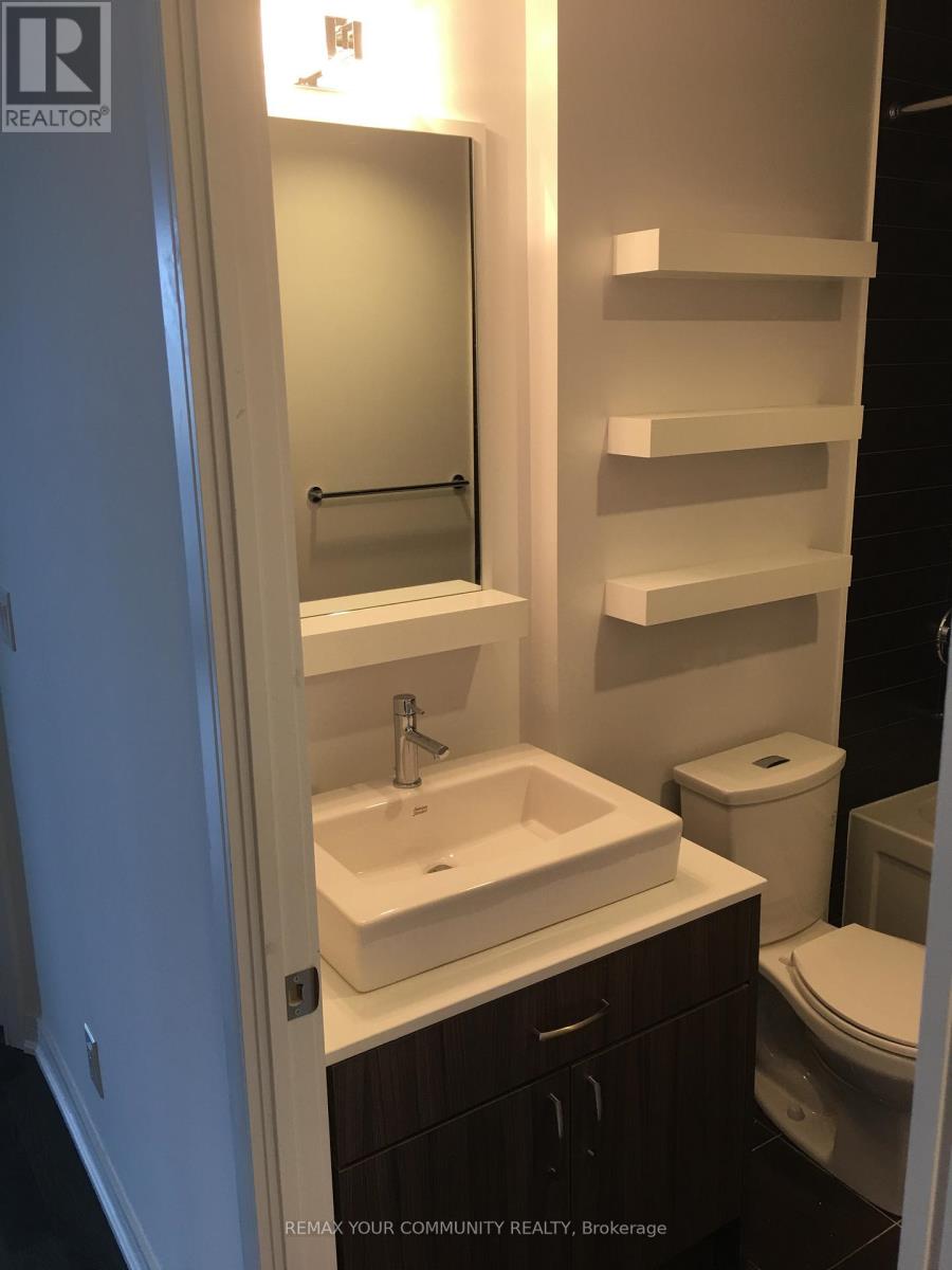 908 - 9201 Yonge Street, Richmond Hill, Ontario  L4C 6Z2 - Photo 15 - N13016754