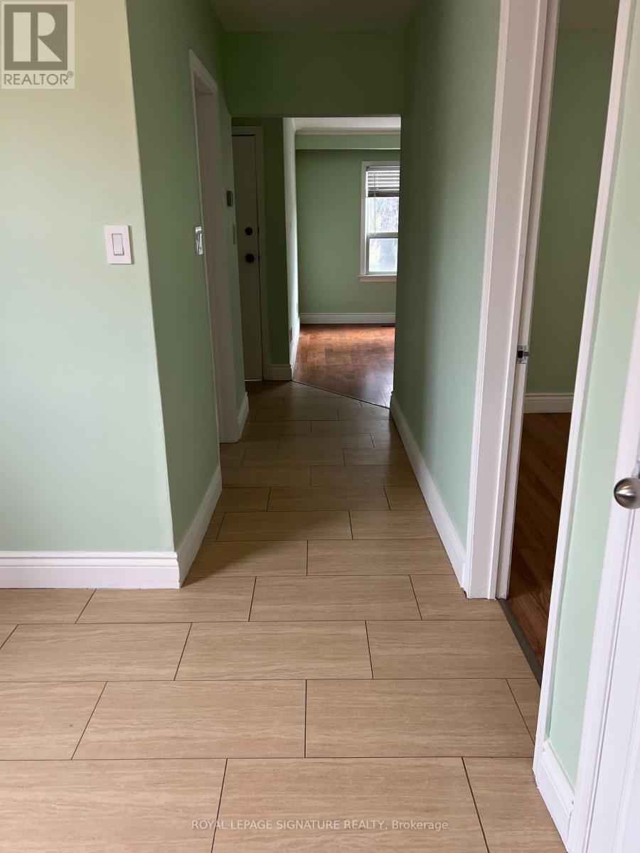 Main Floor - 5 Wesley Street, Toronto, Ontario  M8Y 2W4 - Photo 14 - W13016708