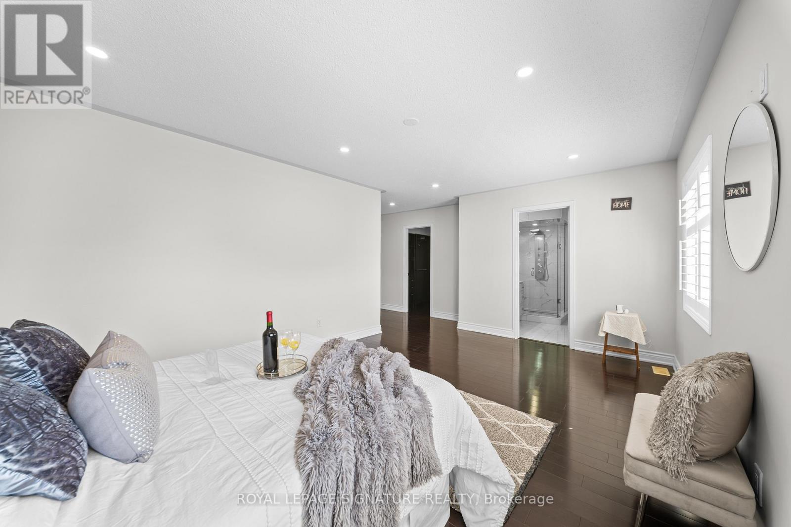 Main/upper - 16 Newark Way, Brampton, Ontario  L7A 2V1 - Photo 18 - W13016740