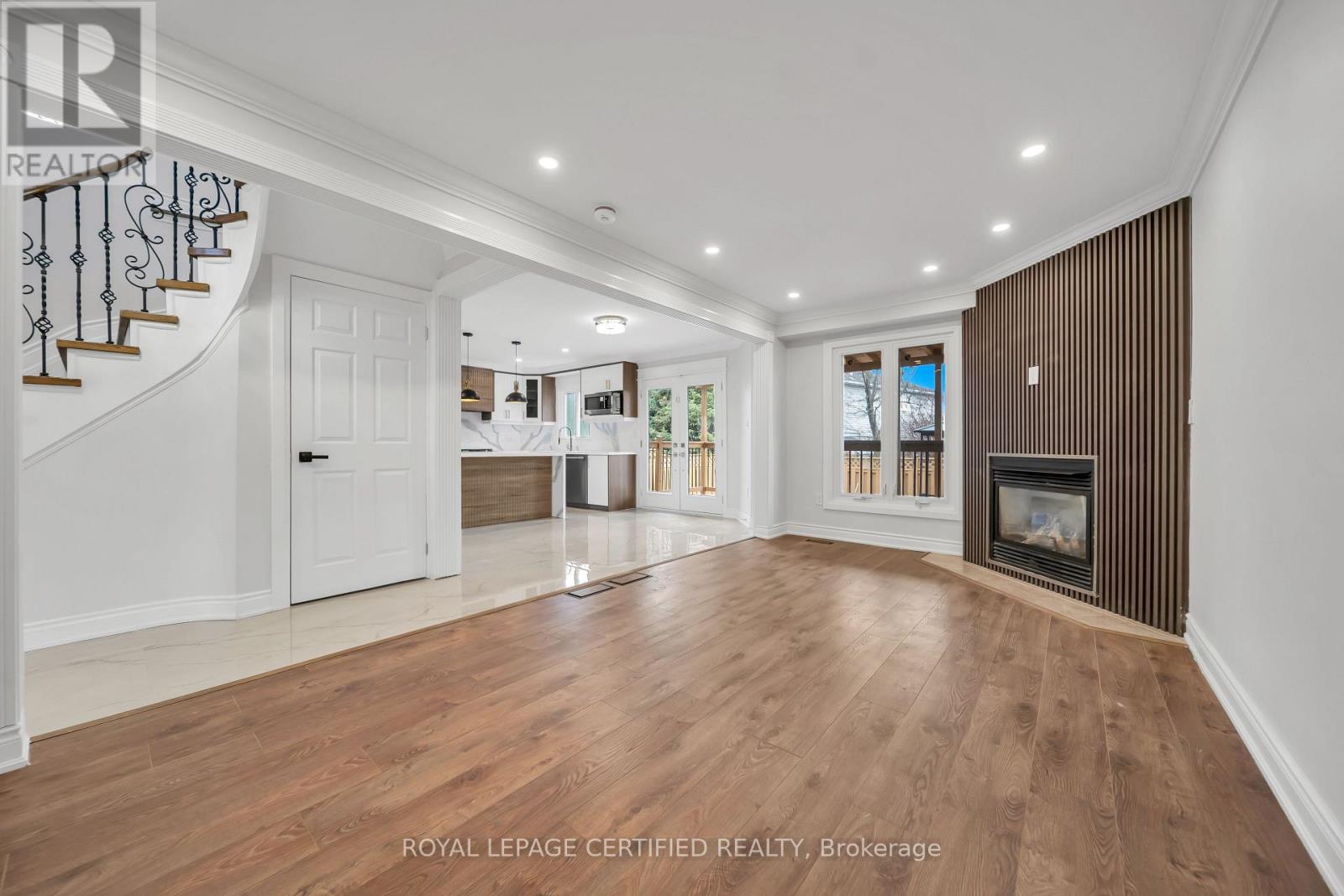 6062 Prairie Circle, Mississauga, Ontario  L5N 5C5 - Photo 15 - W13016756