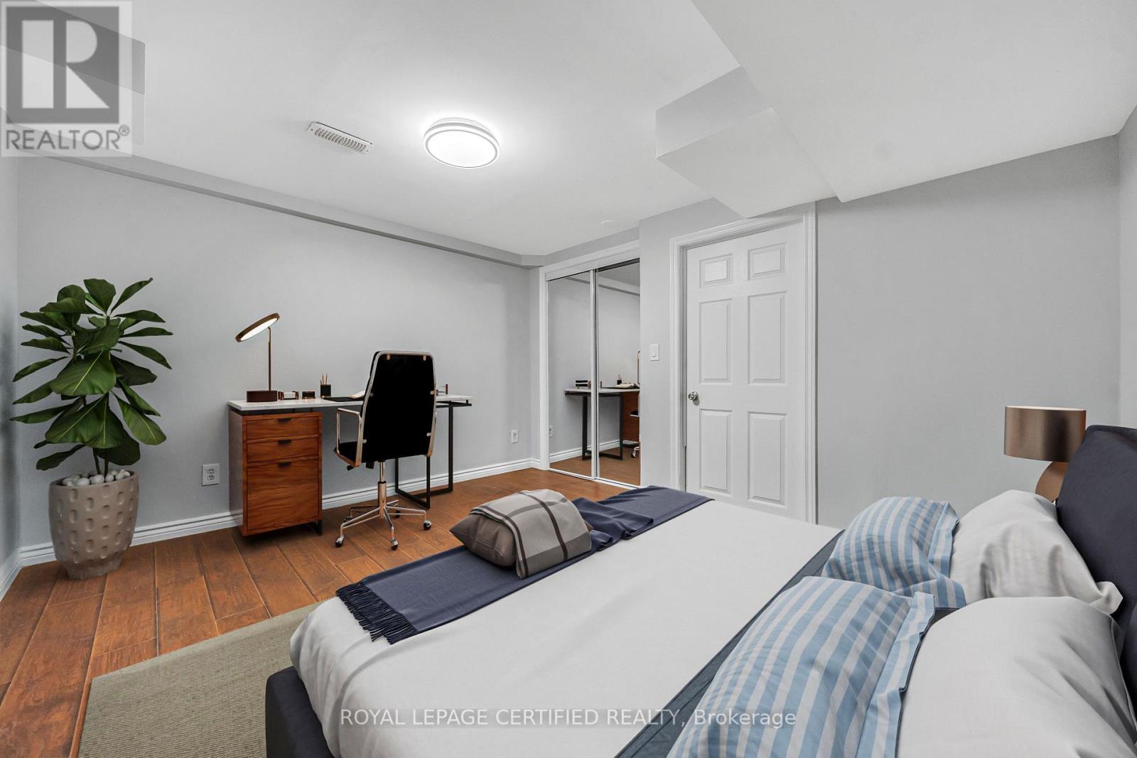 6062 Prairie Circle, Mississauga, Ontario  L5N 5C5 - Photo 37 - W13016756