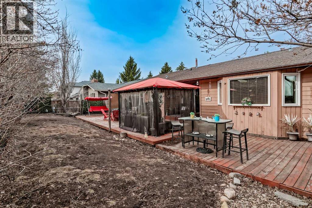 80 Deerbrook Road Se, Calgary, Alberta  T2J 6L6 - Photo 37 - A2302425