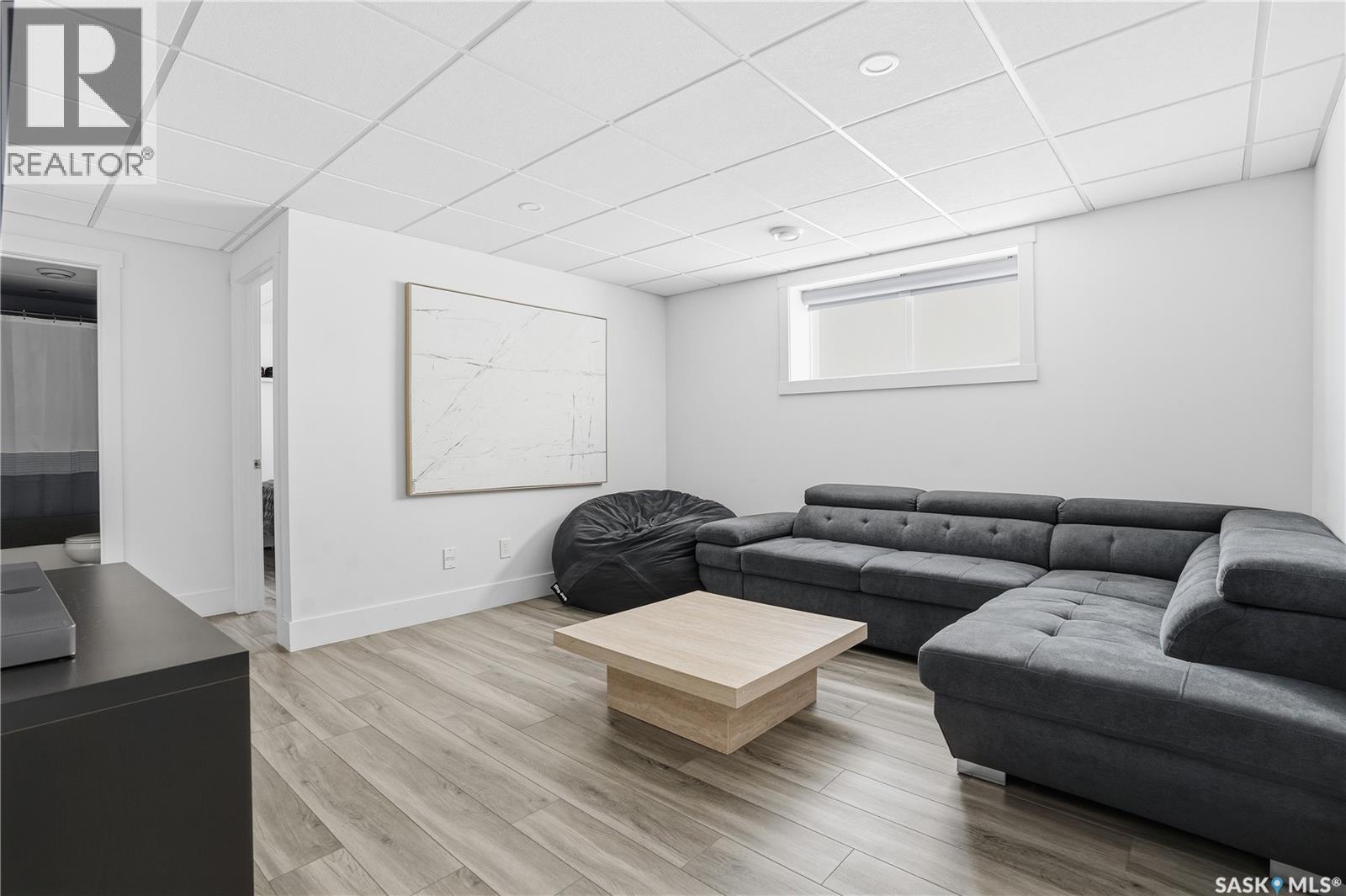 1037 Maplewood Drive, Moose Jaw, Saskatchewan  S6J 0E4 - Photo 33 - SK033318