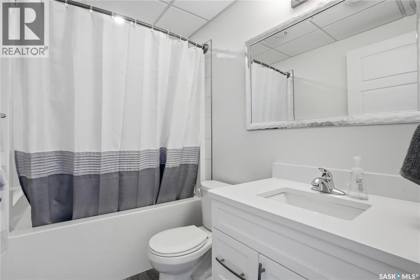 1037 Maplewood Drive, Moose Jaw, Saskatchewan  S6J 0E4 - Photo 40 - SK033318