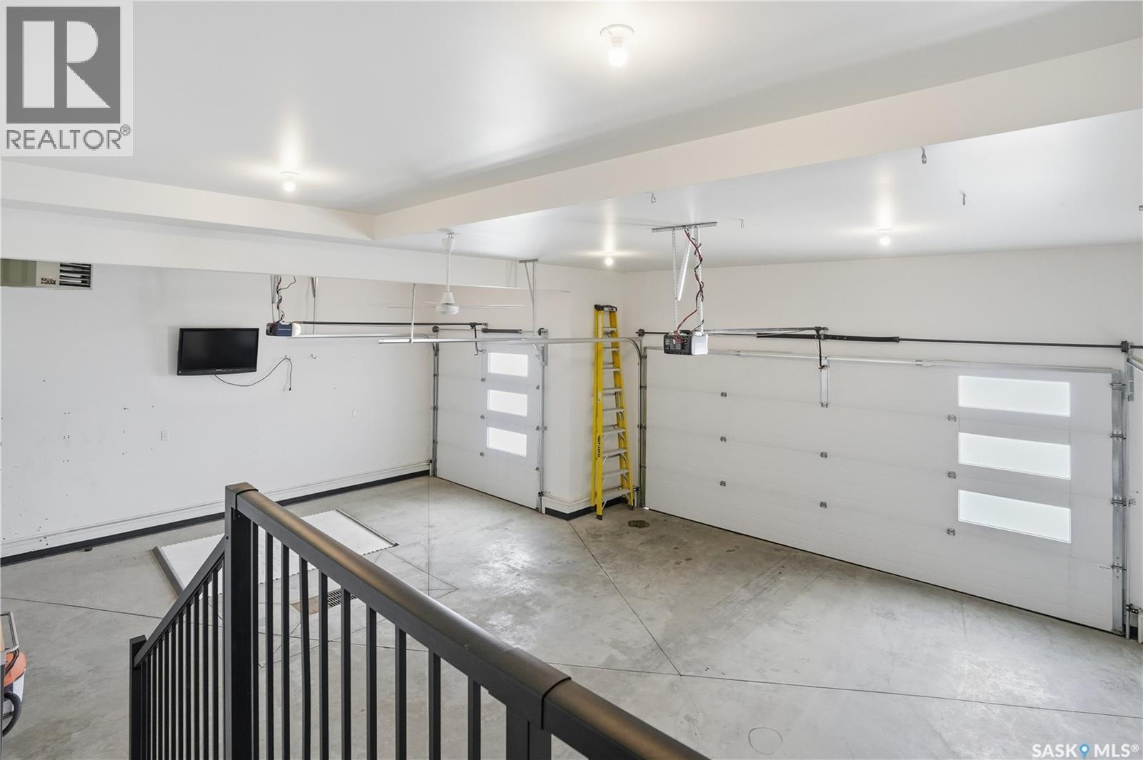 1037 Maplewood Drive, Moose Jaw, Saskatchewan  S6J 0E4 - Photo 42 - SK033318