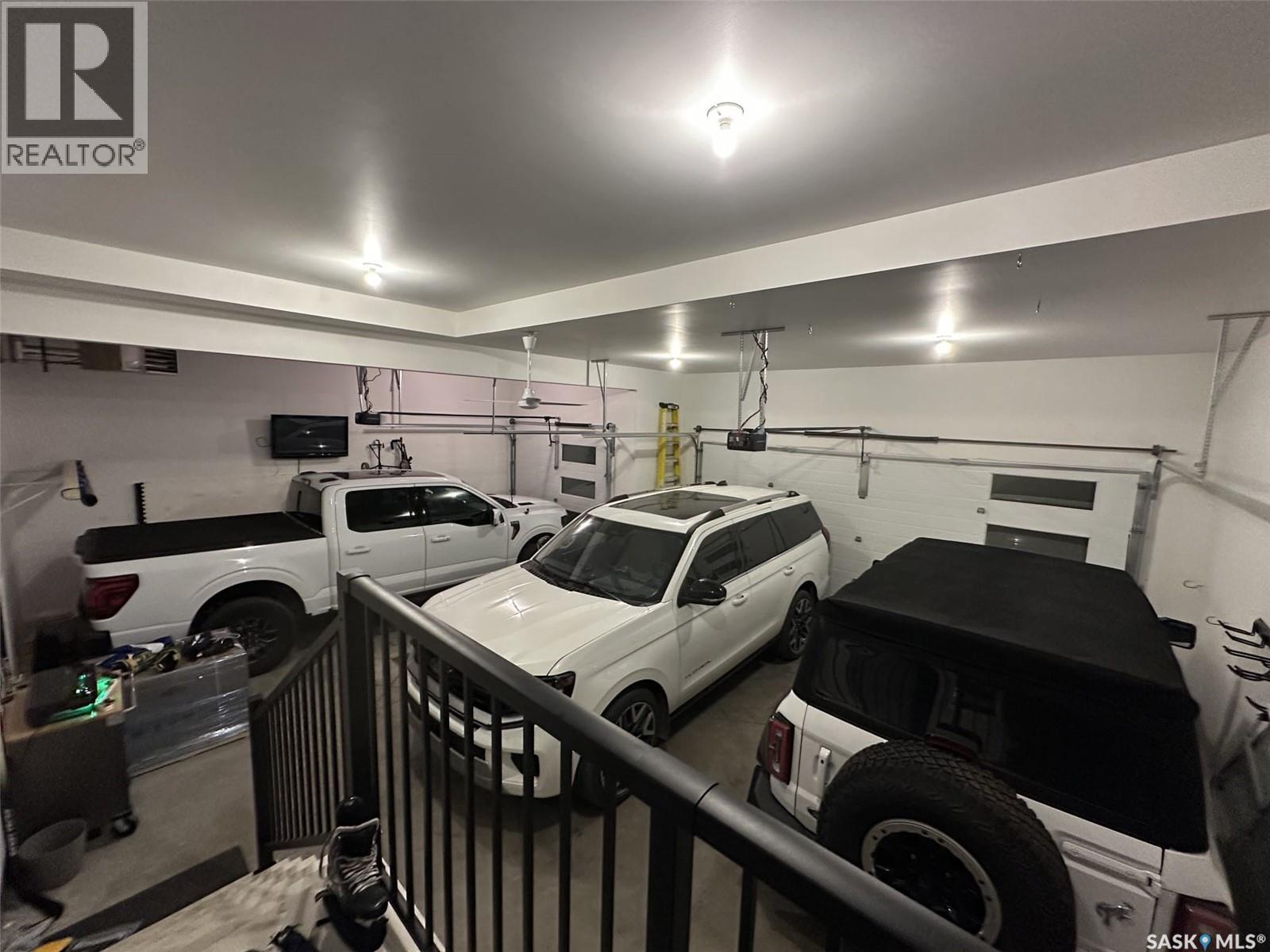 1037 Maplewood Drive, Moose Jaw, Saskatchewan  S6J 0E4 - Photo 43 - SK033318