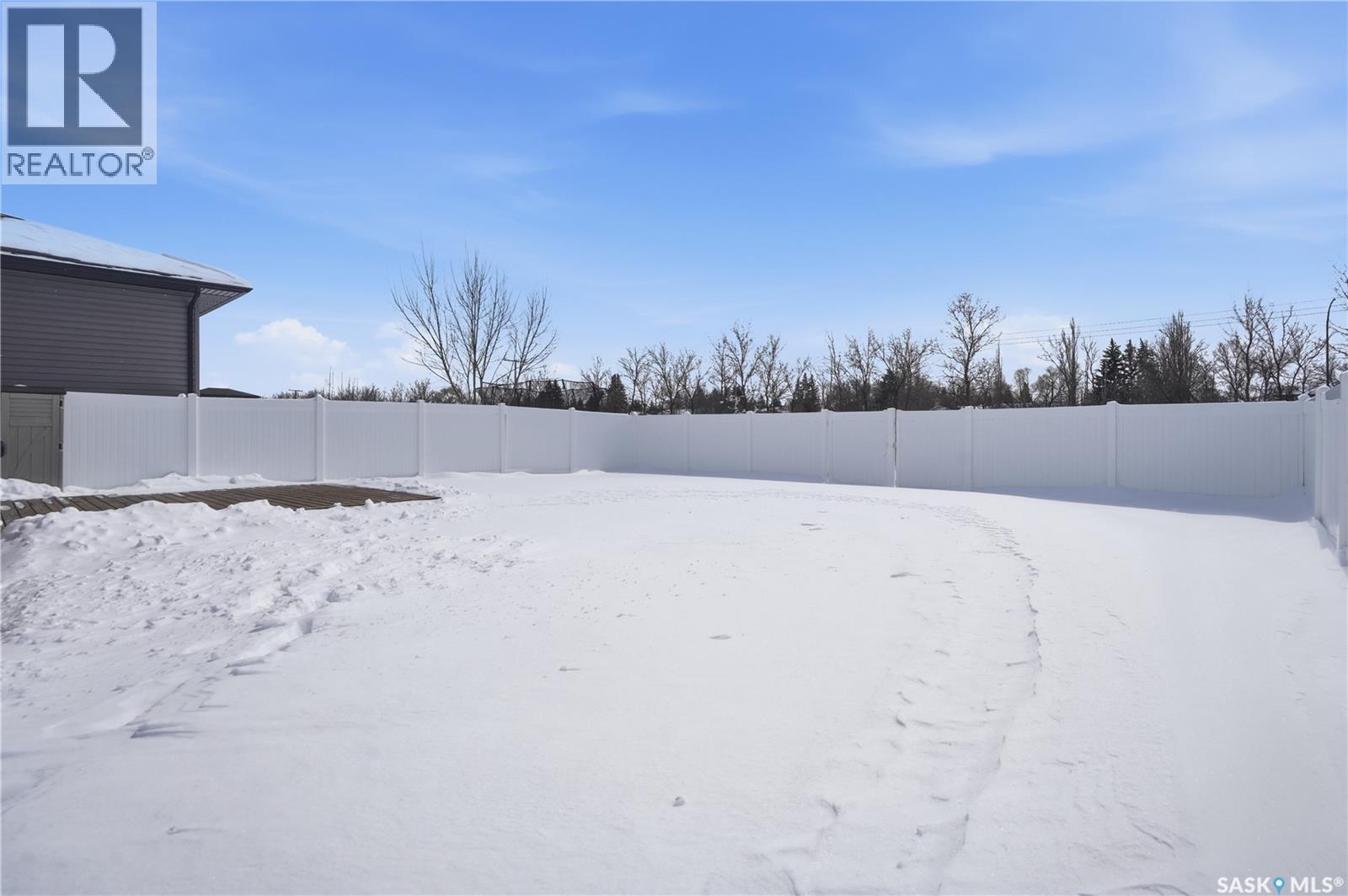 1037 Maplewood Drive, Moose Jaw, Saskatchewan  S6J 0E4 - Photo 46 - SK033318