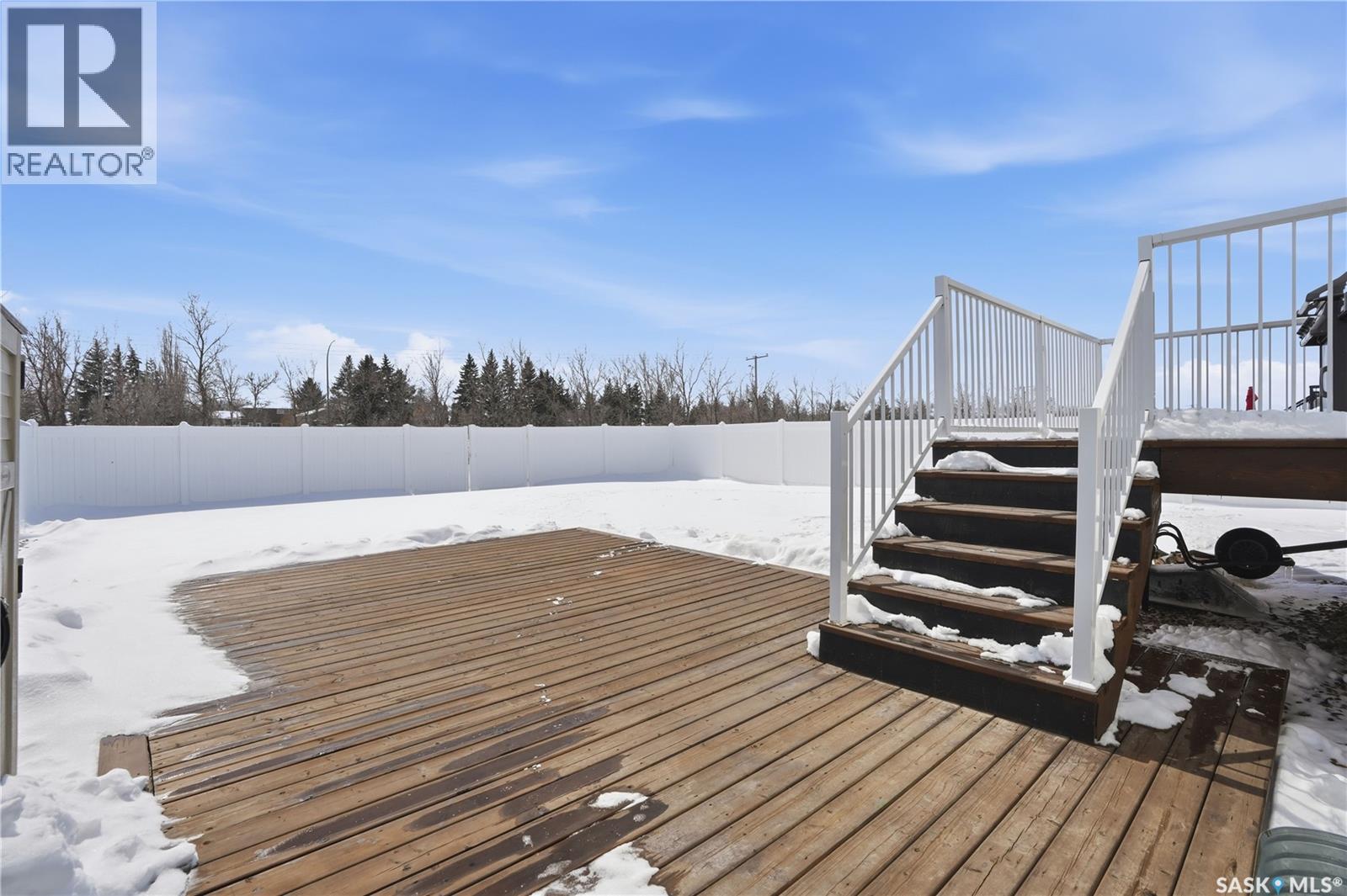 1037 Maplewood Drive, Moose Jaw, Saskatchewan  S6J 0E4 - Photo 47 - SK033318