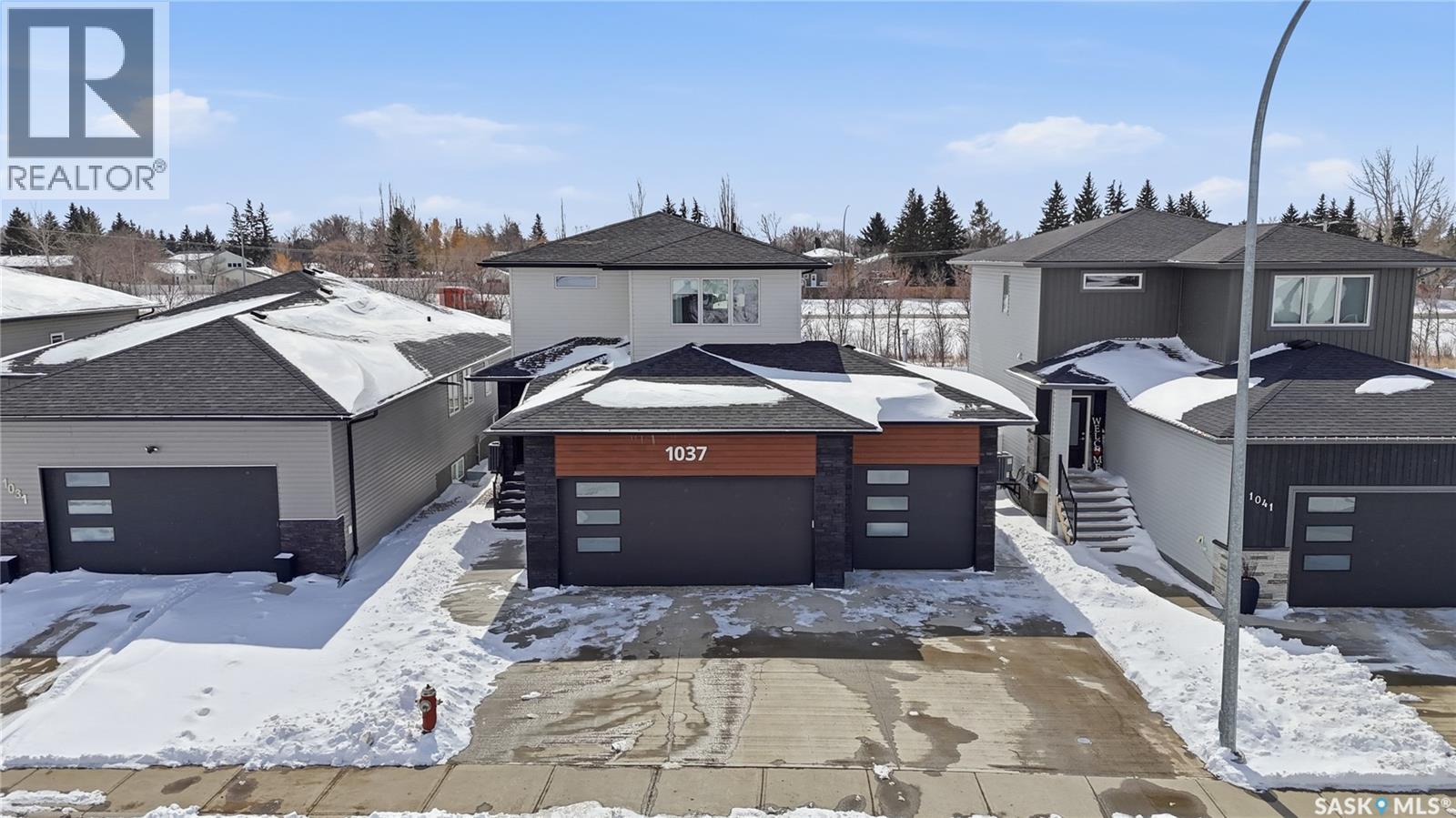 1037 Maplewood Drive, Moose Jaw, Saskatchewan  S6J 0E4 - Photo 52 - SK033318