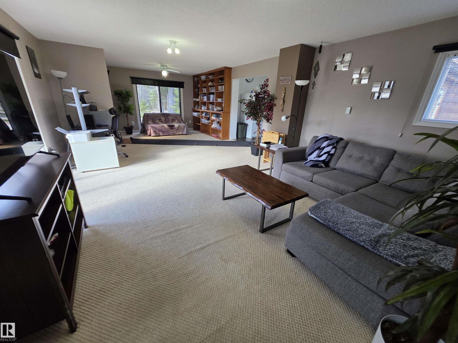 4929 53 St, Entwistle, Alberta  T0E 0S0 - Photo 5 - E4483081