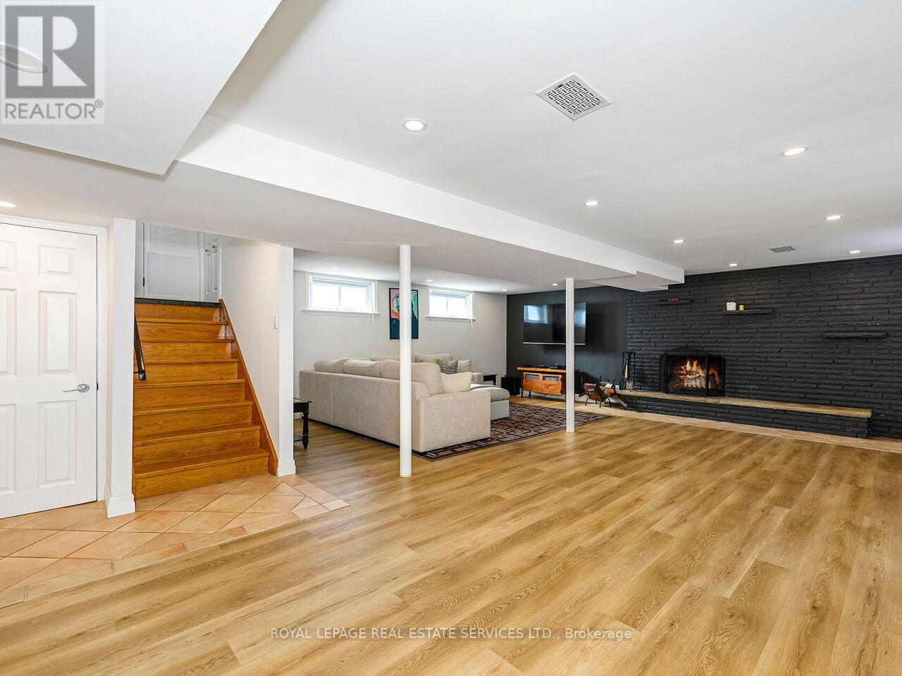 1602 Carletta Drive, Mississauga, Ontario  L4X 1E5 - Photo 27 - W12838956