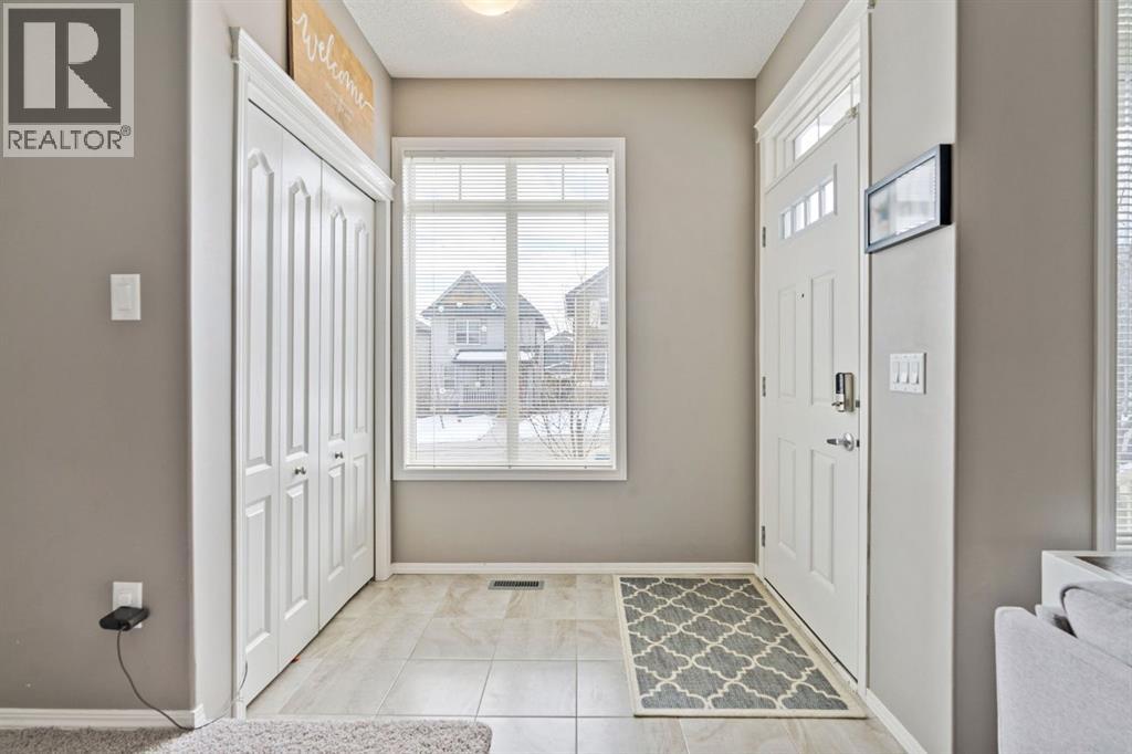 50 Nolanfield Lane Nw, Calgary, Alberta  T3R 0M7 - Photo 2 - A2299340