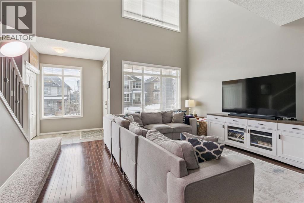 50 Nolanfield Lane Nw, Calgary, Alberta  T3R 0M7 - Photo 4 - A2299340