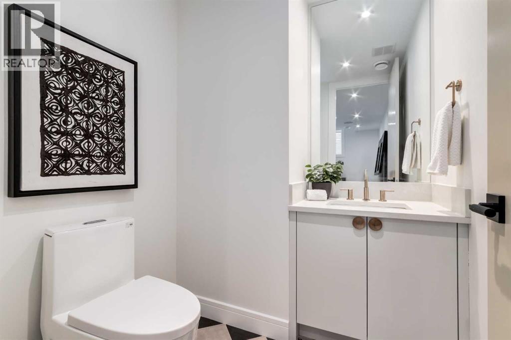 8812 33 Avenue NW, Calgary, Alberta  T3B 1M5 - Photo 33 - A2299699