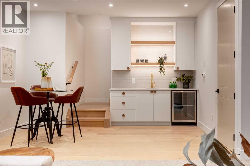 8812 33 Avenue NW, Calgary, Alberta  T3B 1M5 - Photo 32 - A2299699