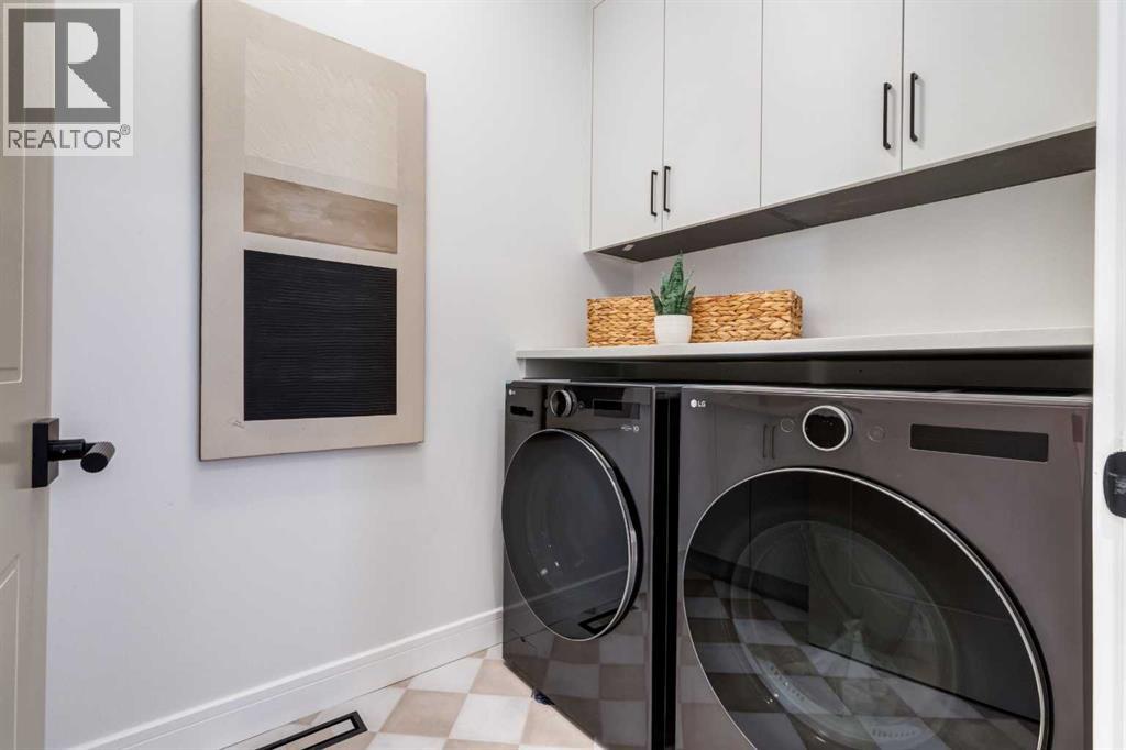 8812 33 Avenue NW, Calgary, Alberta  T3B 1M5 - Photo 25 - A2299699