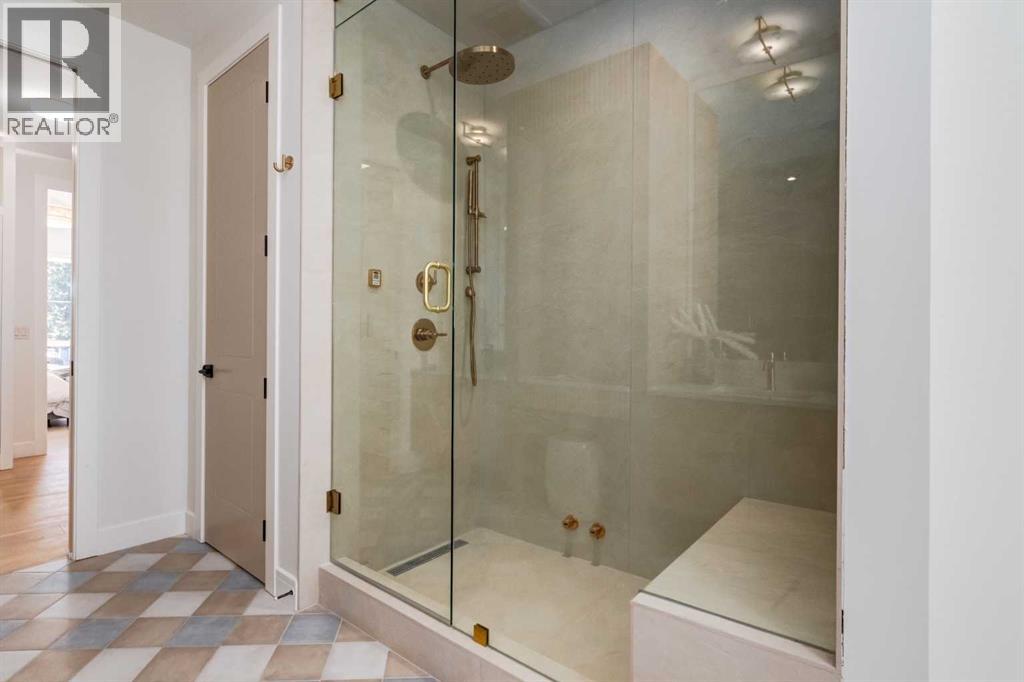 8812 33 Avenue NW, Calgary, Alberta  T3B 1M5 - Photo 24 - A2299699