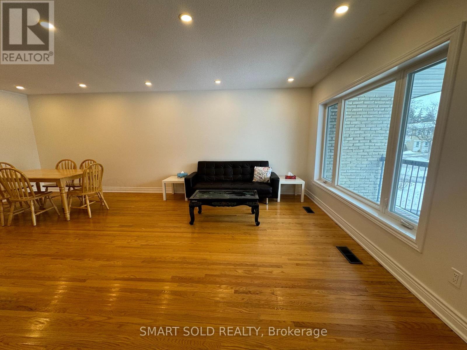 Upper - 20 Bedle Avenue, Toronto, Ontario  M2H 1K8 - Photo 10 - C12897590