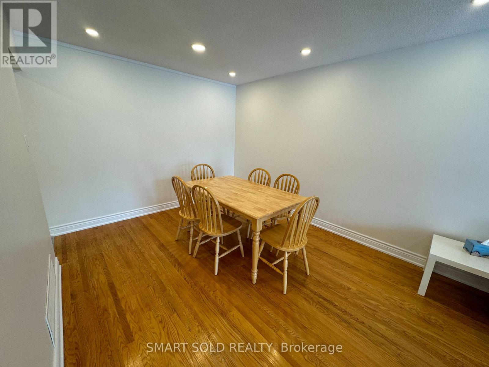 Upper - 20 Bedle Avenue, Toronto, Ontario  M2H 1K8 - Photo 8 - C12897590